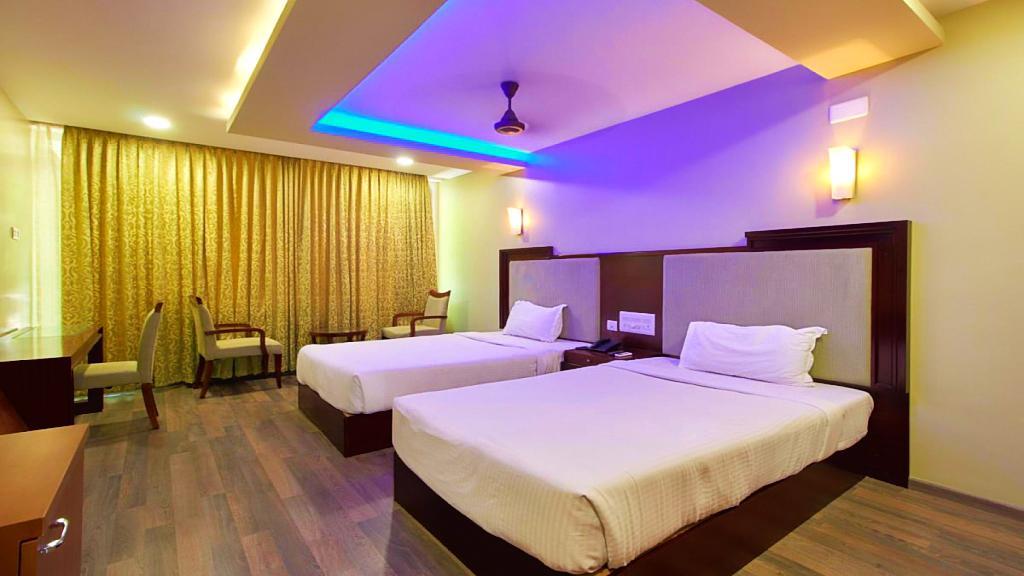 Hotel River View Vellore Exterior foto